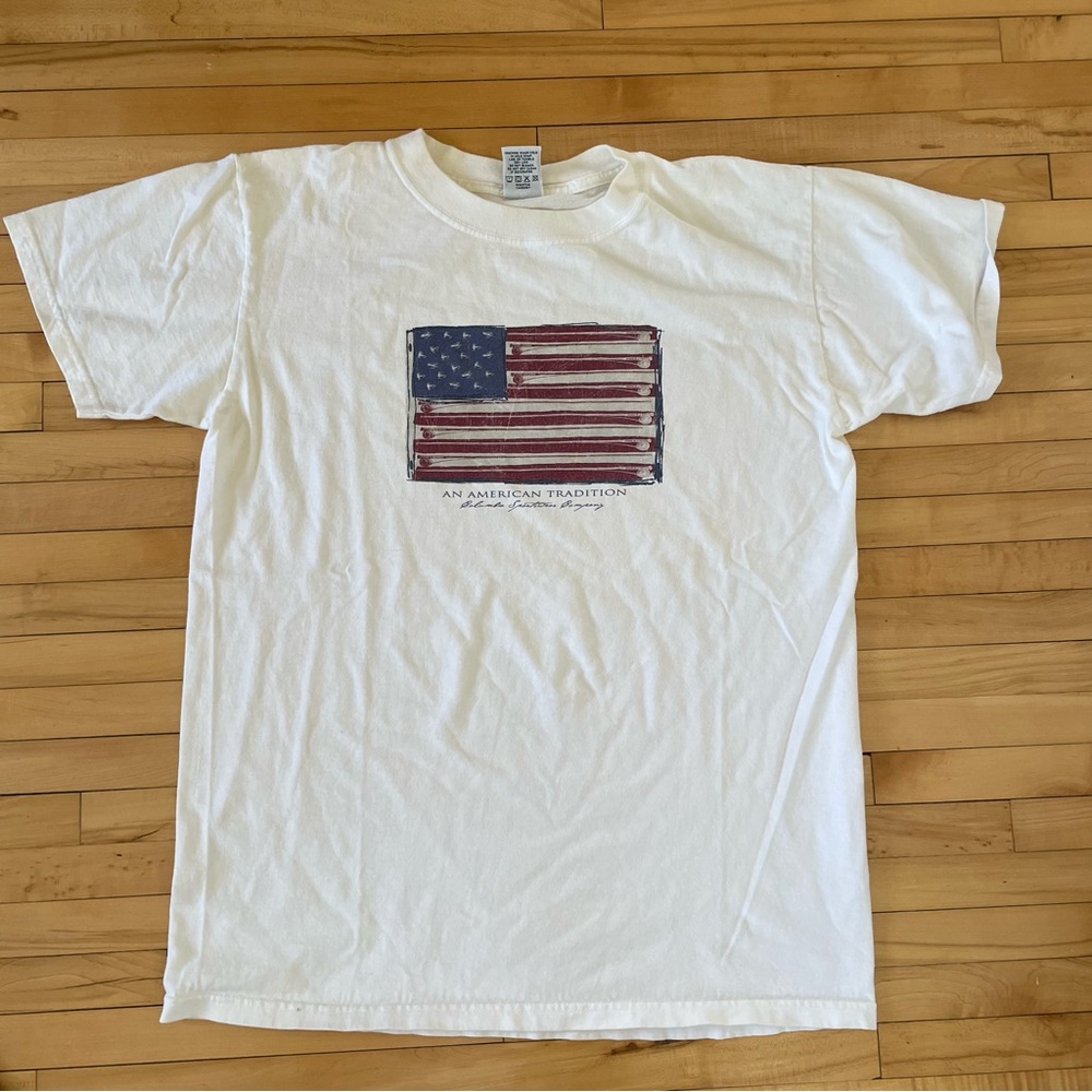 Mens COLUMBIA Flies & Stripes White Graphic Tee Shirt